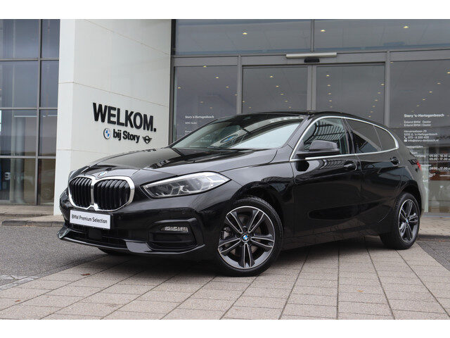 BMW 1 Serie 118i Sport Line Automaat