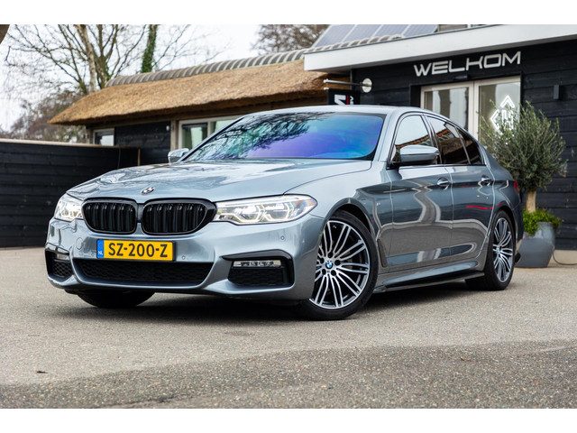 BMW 5 Serie 520i M-Sport I NL Auto I NAP I Led I Memory I Comfortstoel I Sfeerverlichting I CarPlay