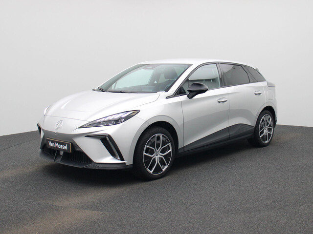 MG MG4 64 kWh Luxury