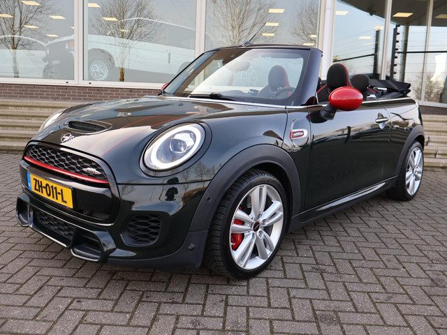 MINI Cooper Cabrio Mini 2.0 JCW JOHN WORKS 231 PK REBEL GREEN