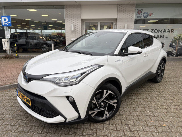 Toyota C-HR 1.8 Hybrid Executive | Bearlock | Sensoren v/a | Stuur+Stoelver
