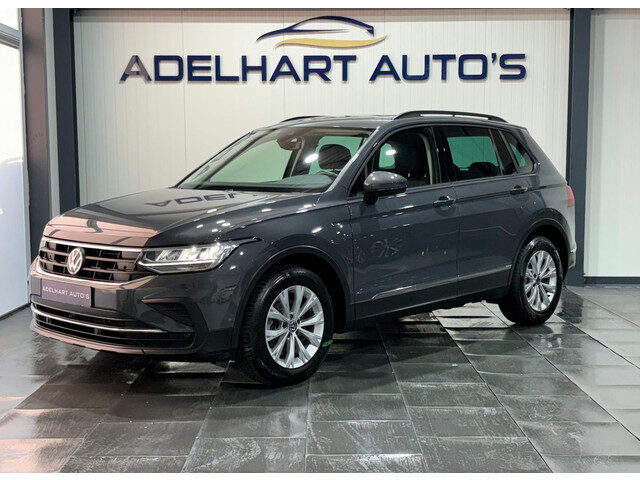 Volkswagen Tiguan 1.5 TSI Life Nieuw model / Automaat / Navigatie full map / Apple CarPlay / Cruise