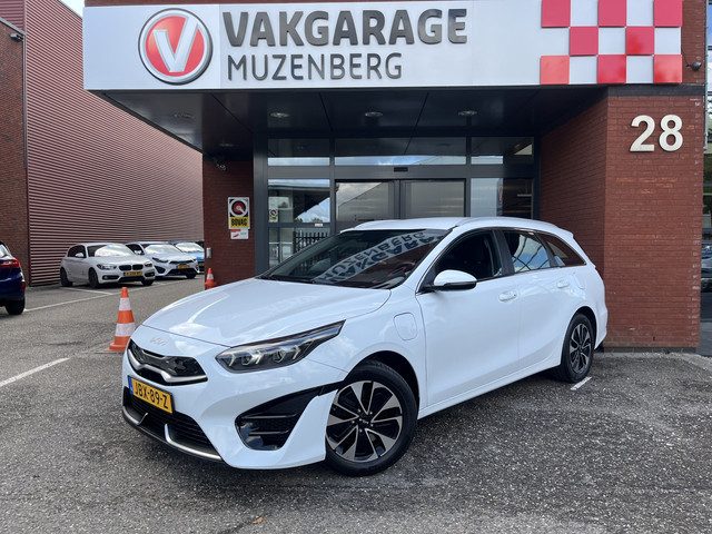 Kia Ceed Sportswagon 1.6 GDI PHEV DynamicLine // FULL LED // KEYLESS // CAMERA+SENSOREN // STOEL+STU