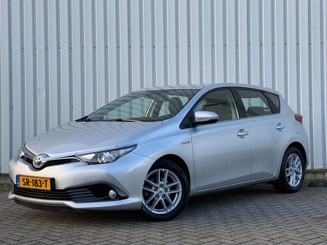 Toyota Auris 1.8 Hybrid Dynamic|Cruise|Navi|Dealer onderhouden