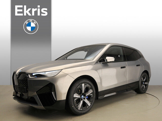 BMW iX xDrive40