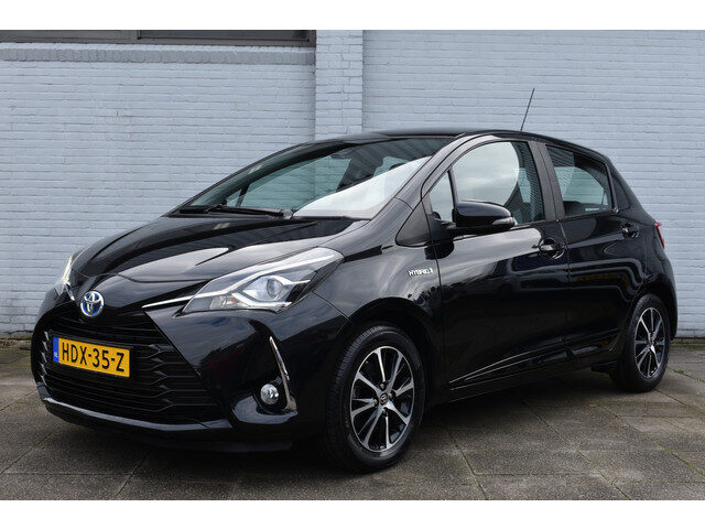 Toyota Yaris 1.5 Hybrid Dynamic Limited Automaat 100pk