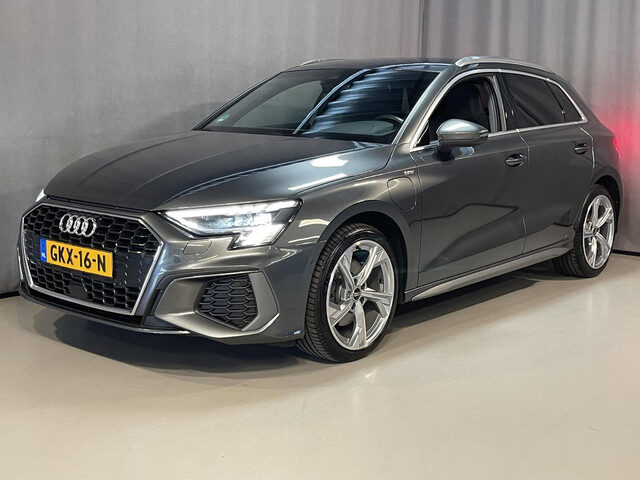 Audi A3 Sportback 40 TFSI e S edition Competition