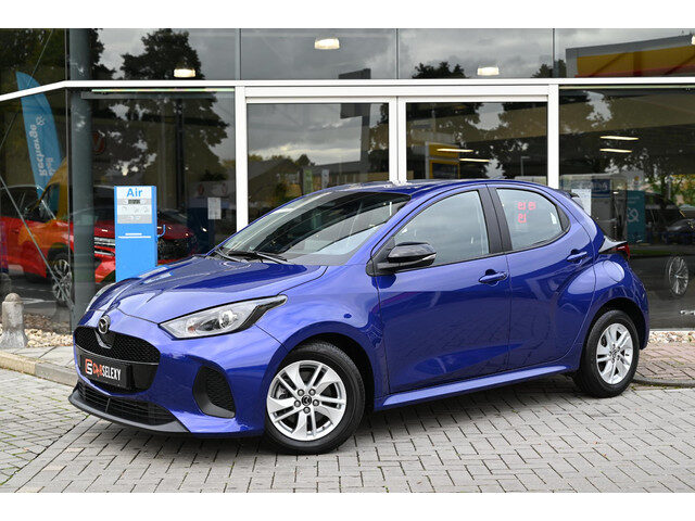 Mazda 2 Hybrid 1.5 Centre-line
