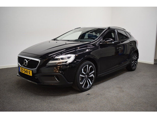 Volvo V40 Cross Country T3 153pk AUT6 Polar+ Luxury