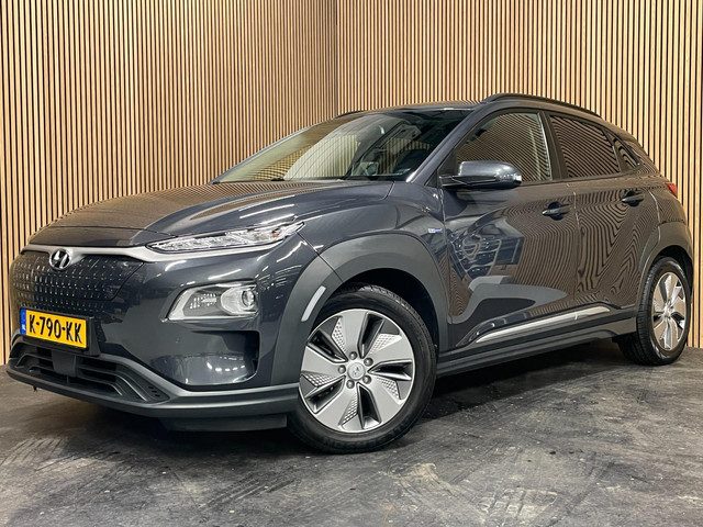 Hyundai Kona EV Premium 64 kWh|GROTE ACCU|100%SOH|FACELIFT|3-FASE|HUD|KRELL|LEDER|ACC|STUURVERW|STOE