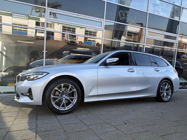BMW 3 Serie touring 318d High Executive