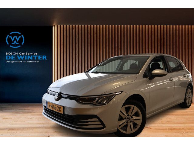 Volkswagen Golf 1.0 TSI Life Business