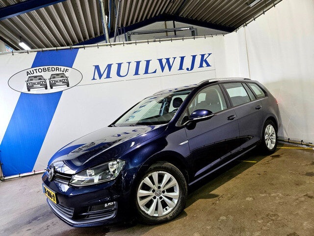 Volkswagen Golf Variant 1.0 TSI Connected Series / Navi / Camera / NL Aut