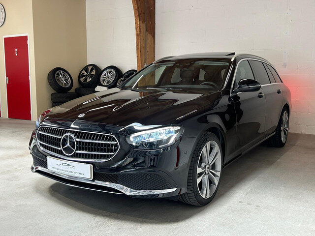Mercedes-Benz E-Klasse Estate 300 e Avantgarde - Schuifdak - Burmester - Distronic