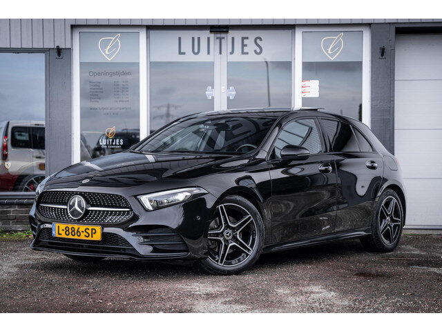 Mercedes-Benz A-Klasse 180 AMG I Pano-dak I Sfeerverl. I Camera I Memory I Multibeam I BTW I NL-auto