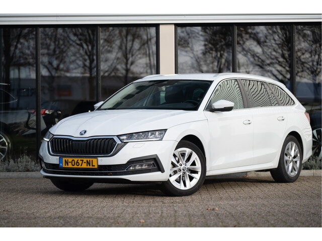 Škoda Octavia Combi 1.0 e-TSI DSG Business Edition