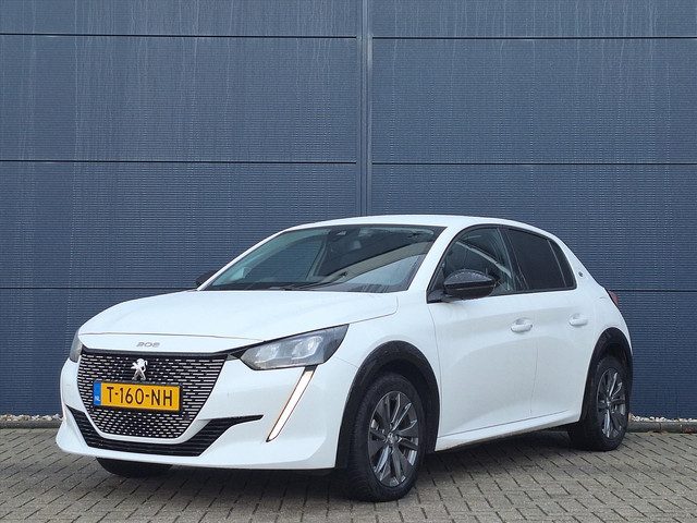 Peugeot 208 1.2 PureTech 75pk Style DEMO DEAL | Navigatie | Apple Carplay/Android Auto | Airco | Cru