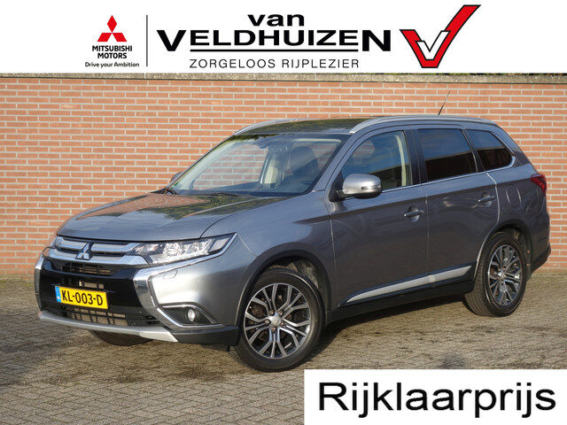 Mitsubishi Outlander 2.2 DI-D Executive 4WD 7 zits | trekhaak