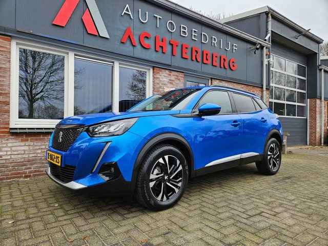 Peugeot 2008 1.2 PureTech Allure Carplay! Camera! Navigatie! Nette Auto! NAP! Airco/Clima! Cruise Co