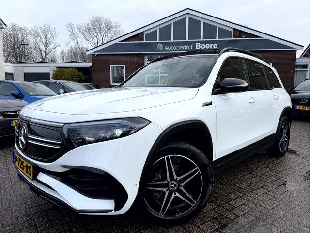 Mercedes-Benz EQB 300 4MATIC AMG Line 7-Persoons