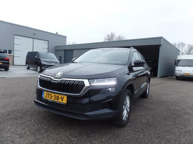 Škoda Karoq 1.5 TSI Business TREKHAAK AUTOMAAT OPTIE'S 2025
