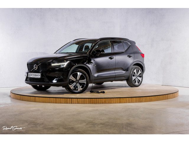 Volvo XC40 1.5 T4 Plug-in hybrid Plus Dark
