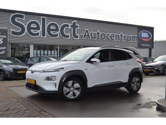 Hyundai Kona EV 64 kWh|PANODAK|CARPLAY|DEALER ONDERH.|1 EIGENAAR