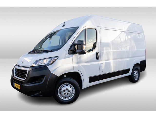 Peugeot Boxer 330 2.2 BlueHDi 120 L2H2 Premium