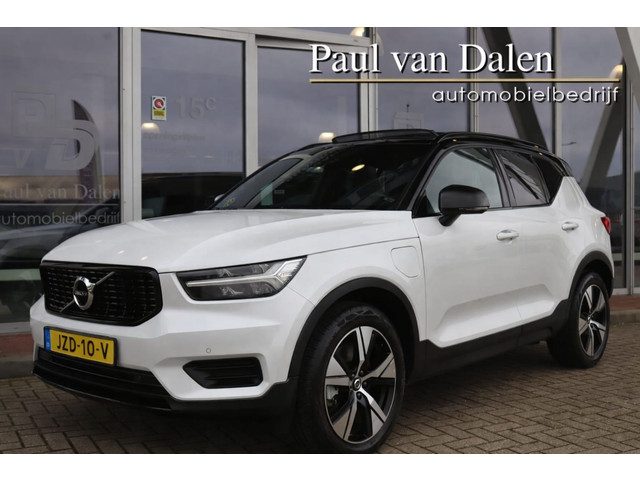 Volvo XC40 1.5 T4 211PK RECHARGE R-DESIGN Panodak | Leer | Wit Metallic | Camera | Keyless | Adapt.C