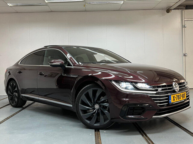 Volkswagen Arteon 2.0 TSI R-Line Business+ Panoramadak Massage