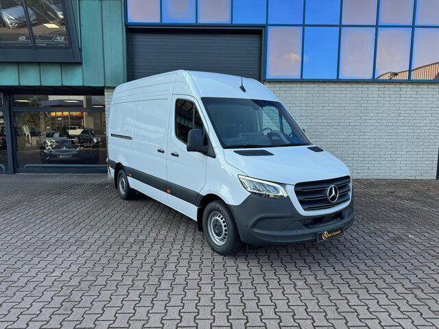 Mercedes-Benz Sprinter 319 Pro L2H2 BPM vrij 9G-Tronic Mbux Navi