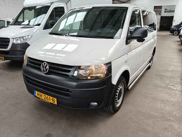 Volkswagen Transporter Kombi 2.0 TDI KOMBI PERSONENBUS AUTOM