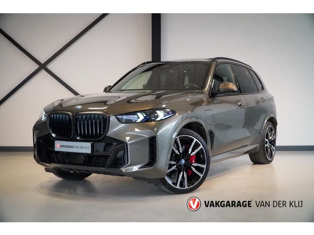 BMW X5 XDrive50e M-Sport Pro | Panorama | Meesturende Achteras | Trekhaak | Soft Close | 360 Camera