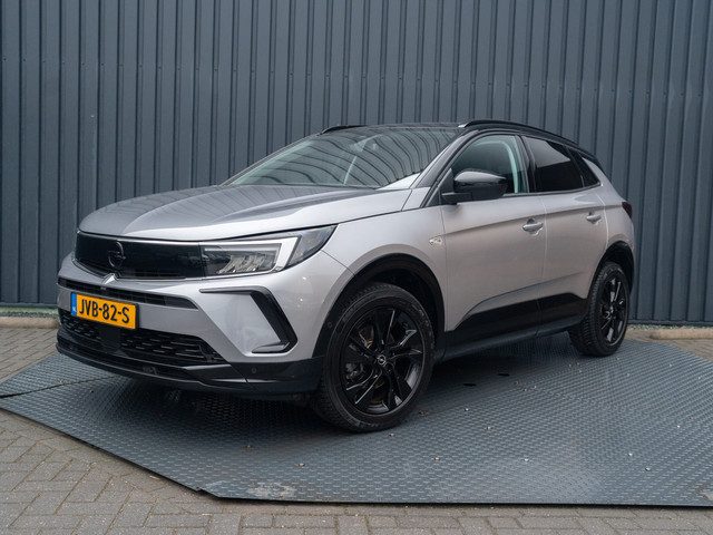 Opel Grandland 1.2 Turbo GS Line | Camera | Stoel & Stuur verw. | Navi |