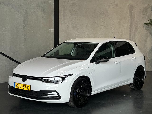 Volkswagen Golf 1.4 eHybrid, ACC, Massage,Memory,Grote Range