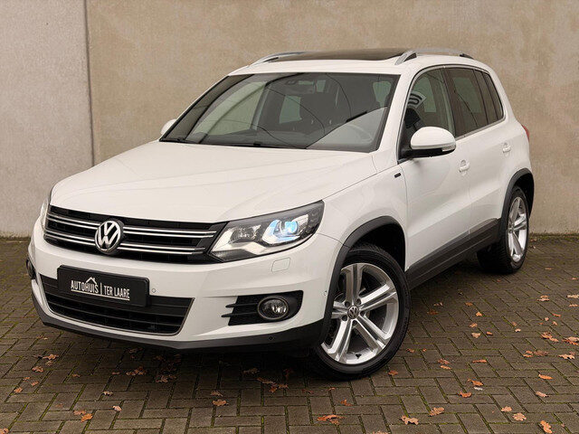 Volkswagen Tiguan 1.4 TSI DSG Pano 18'' R-Line Camera Trekhaak