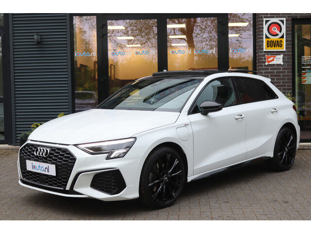 Audi A3 Sportback 40 TFSI e S-Line Edition Black Optic