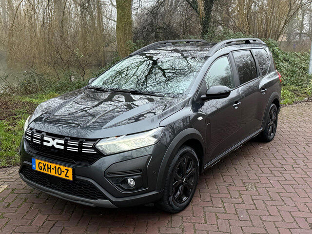 Dacia Jogger 1.0 TCe 110 Extreme 7p. 1 Eig. b.j. 3-2023 46000 km carplay ,climate control