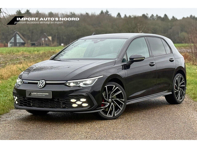 Volkswagen Golf 8 GTE !MARGE! Black style IQ light 19 inch