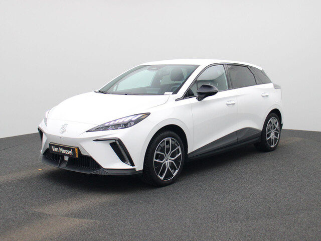 MG MG4 64 kWh Luxury