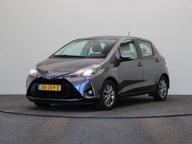 Toyota Yaris 1.5 Hybrid Design Sport