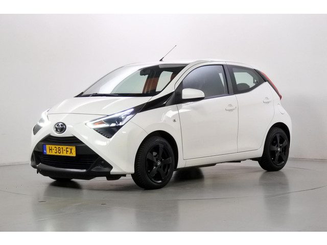 Toyota Aygo 1.0 VVT-i X-play
