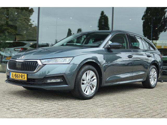 Škoda Octavia COMBI 1.0 TSI BUSINESS EDITION