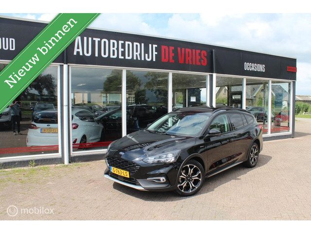 Ford Focus Wagon 1.5 EcoBoost Active Panoda/18Inch/Camera/LED
