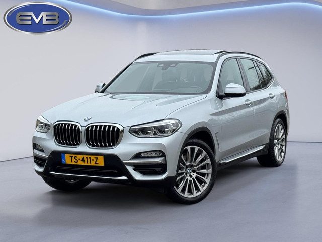 BMW X3 XDrive20i High Executive, panoramadak, lederen sportinterieur, vele opties, NL auto met nap,