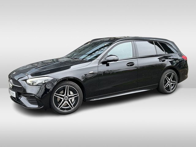 Mercedes-Benz C-Klasse 300e AMG Estate // Trekhaak // Panoramadak // Distronic // 360 Camera // Memo