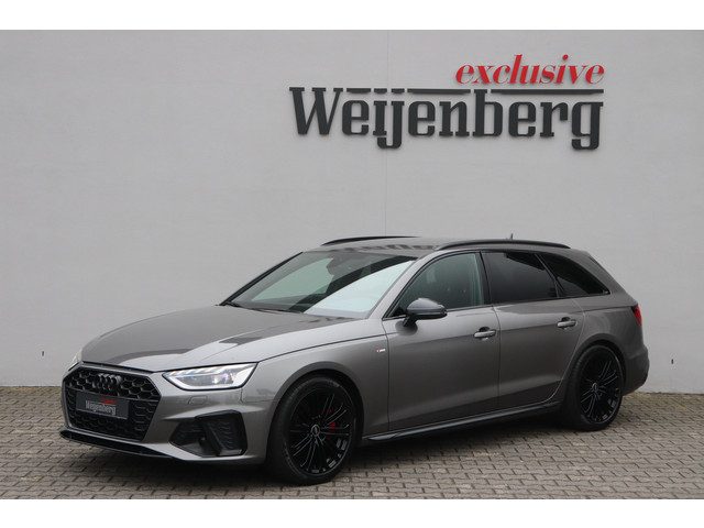 Audi A4 Avant 45 TFSI Quattro S-line Black Optic