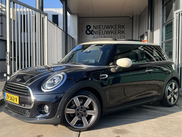 MINI Cooper Mini 1.5 60 Years Edition VOL! | AUTOMAAT | HEAD-UP DISPLAY | LEDER | SCHUIF/KANTELDAK |