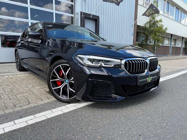 BMW 5 Serie 545e xDrive High Executive M-Sport 290kW/395PK