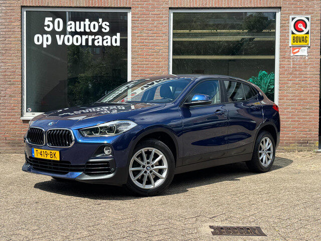 BMW X2 SDrive18i Executive | Leer | Head-Up | Navi | Camera | Cruise | Automaat | Velgen | Volle aut
